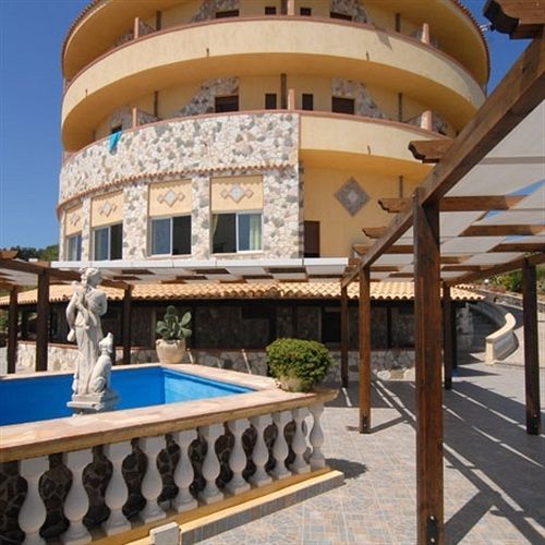 Hotel Diana 2*